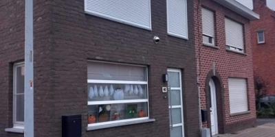 Voorzetrolluiken
